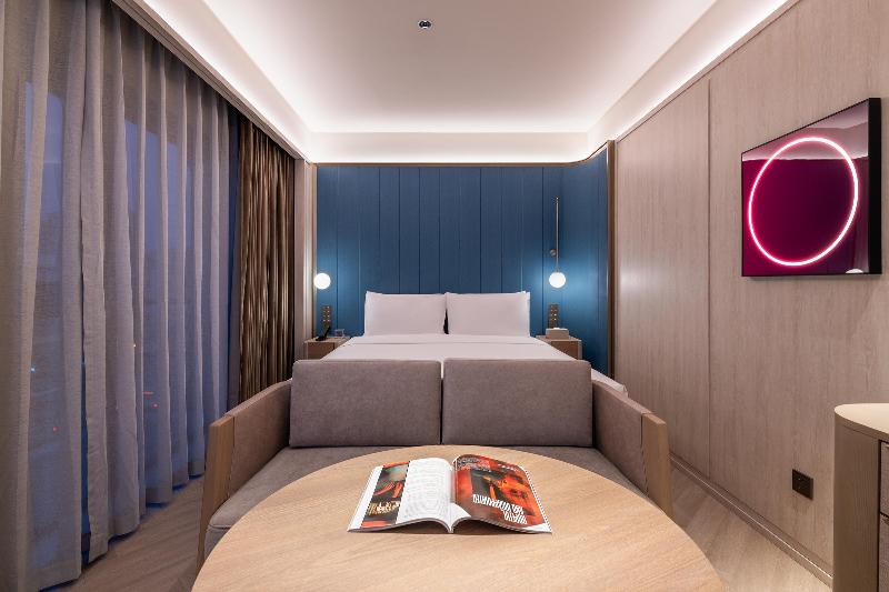 Crystal Orange Beijing Tiantan Hospital And Head
