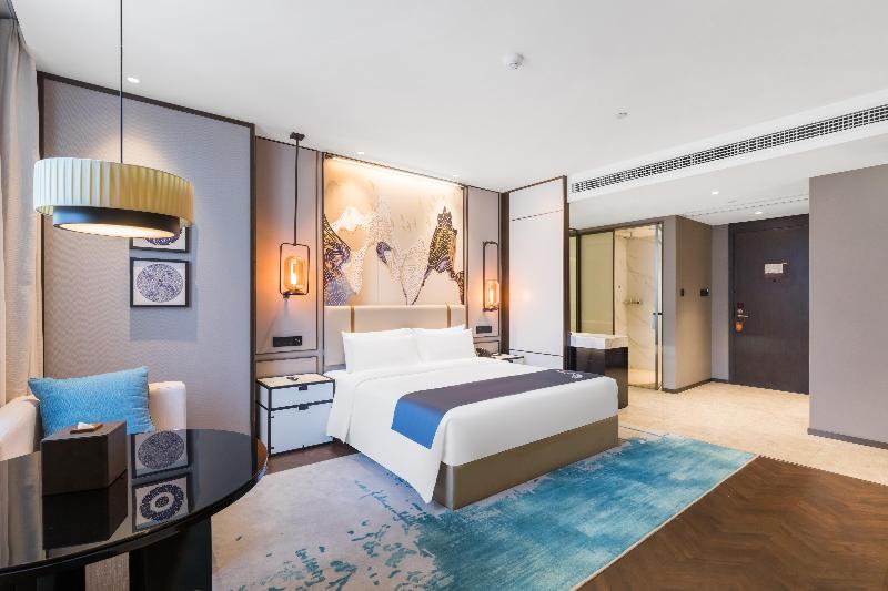 Madison Hotel Changsha Meixihu Lugu image