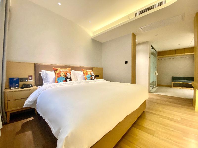 Madison Hotel Xianyang Zhuquan Road Wanda Plaza image
