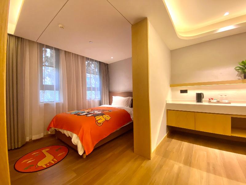 Madison Hotel Xianyang Zhuquan Road Wanda Plaza image