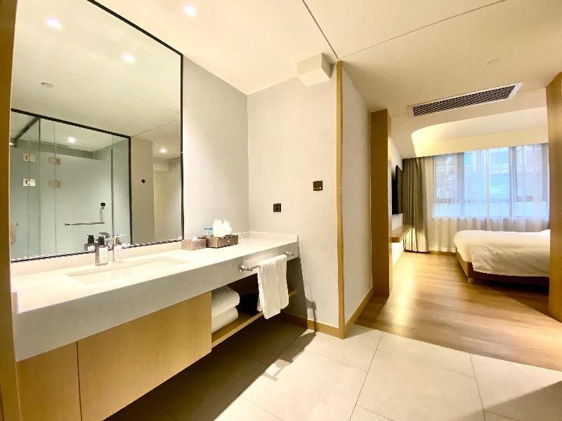 Madison Hotel Xianyang Zhuquan Road Wanda Plaza image