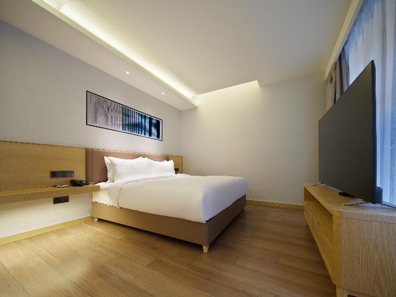 Madison Hotel Xianyang Zhuquan Road Wanda Plaza image