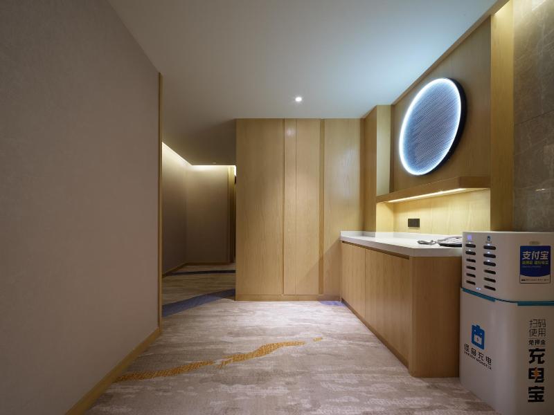 Madison Hotel Xianyang Zhuquan Road Wanda Plaza image