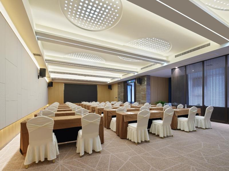 Madison Hotel Xianyang Zhuquan Road Wanda Plaza image
