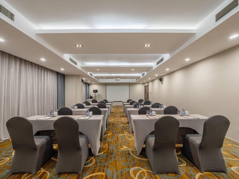 Comfort Suites Olympic Park Beijing image