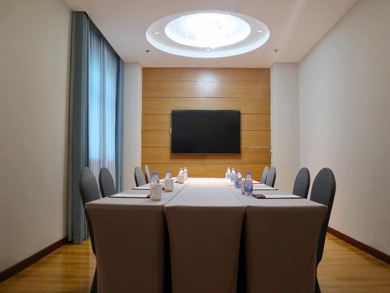 Comfort Suites Olympic Park Beijing image