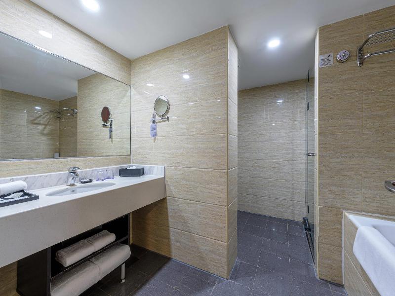 Comfort Suites Olympic Park Beijing image