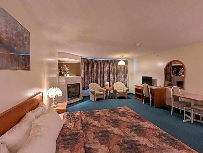 Western Budget Motel Whitecourt 3 image