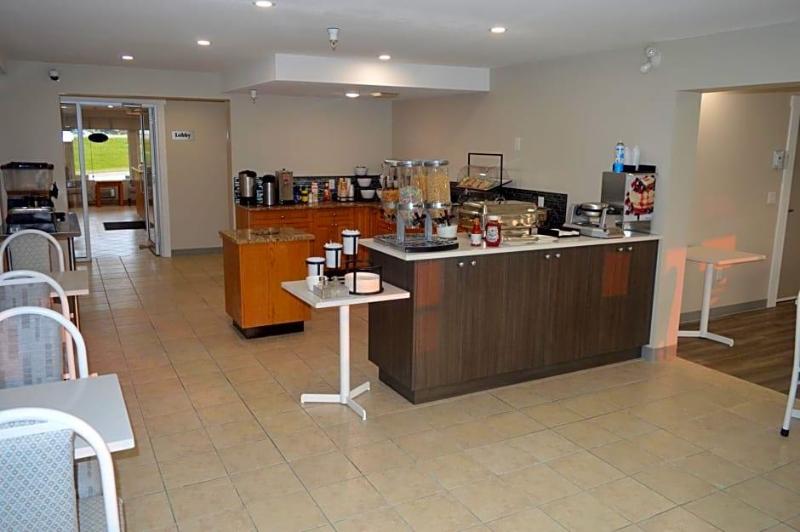 Western Budget Motel Whitecourt 3 image
