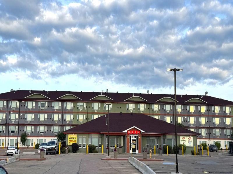 Western Budget Leduc 3, Leduc