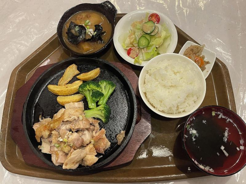 Hotel Shirakabako Sakaeen image