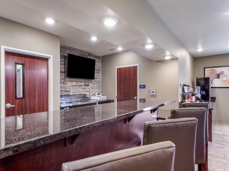 Cobblestone Inn & Suites - Holdrege image 5