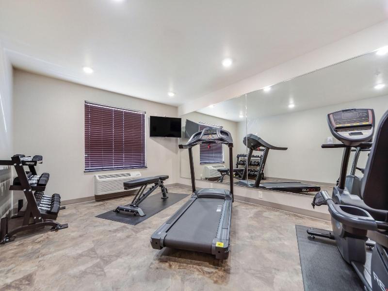 Cobblestone Inn & Suites - Holdrege