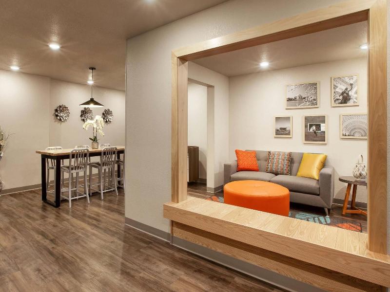 Woodspring Suites Washington Dc Northeast Greenbel image