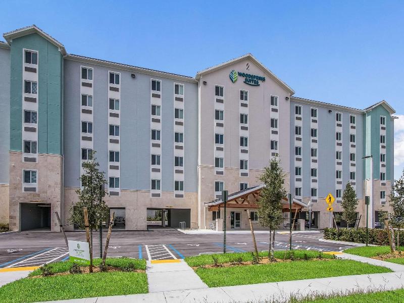 Woodspring Suites Doral Miami Airport image