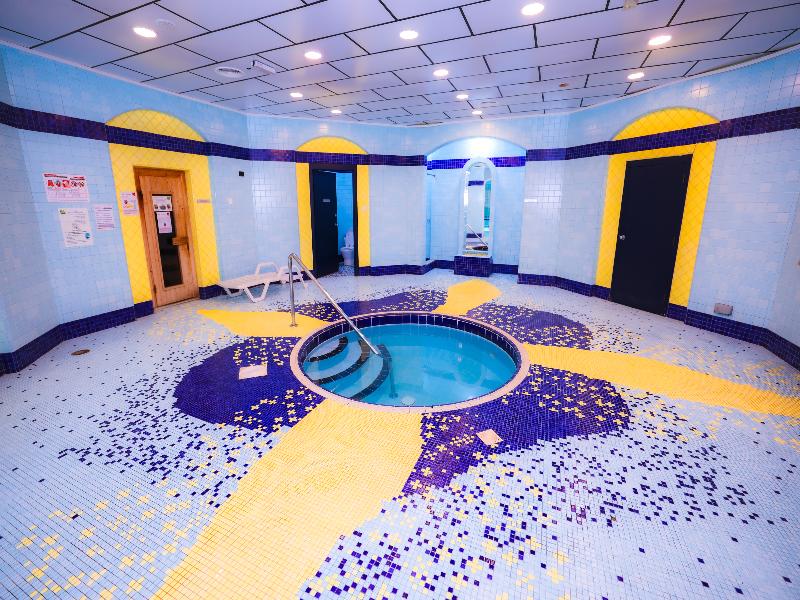 E-Stay Hotel image