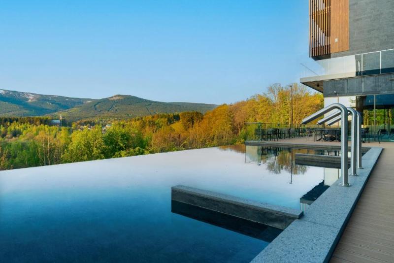 Holiday Inn Resort Szklarska Poreba Happy Valley image