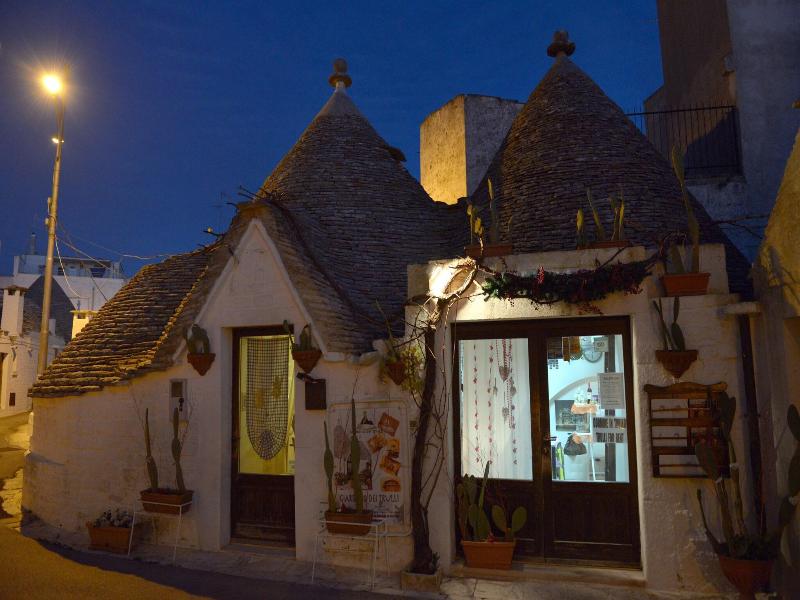 Giardino Dei Trulli image