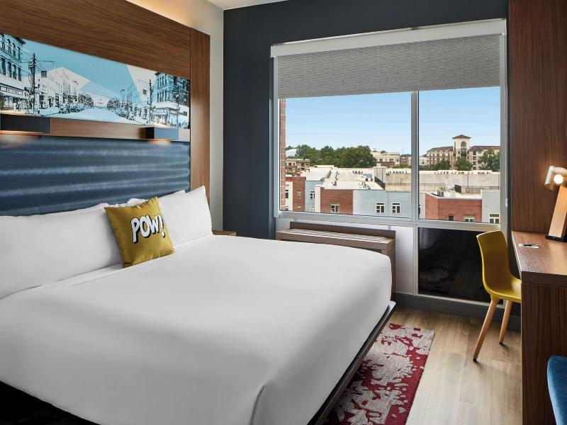 Aloft Raleigh image