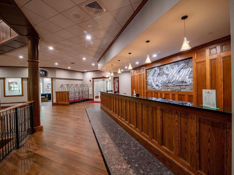Riverwalk Resort At Loon Mountain