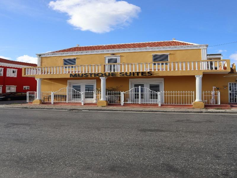 Mustique Suites Curacao image