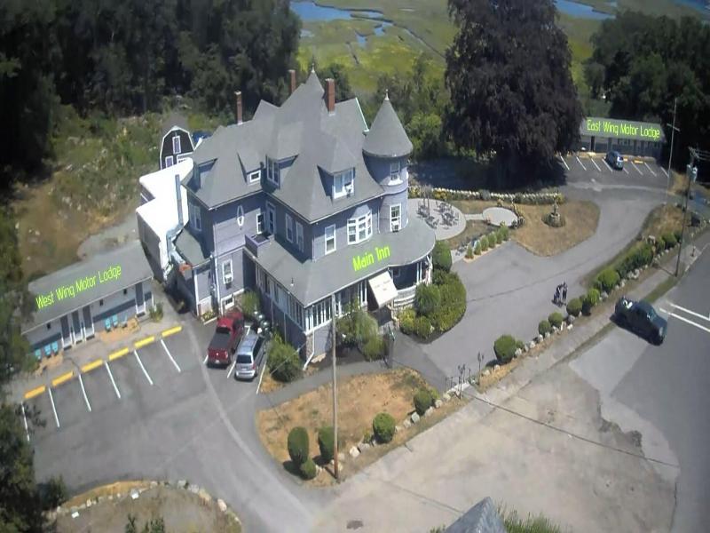 Castle Manor Inn image
