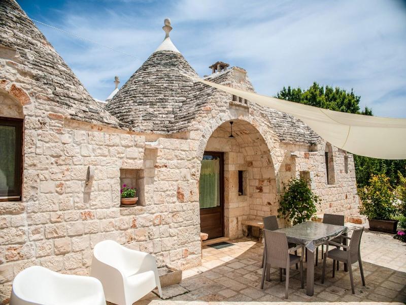 Almapetra Trulli Resort image