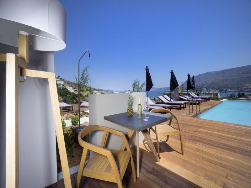 Seametry Luxury Living Apartments image