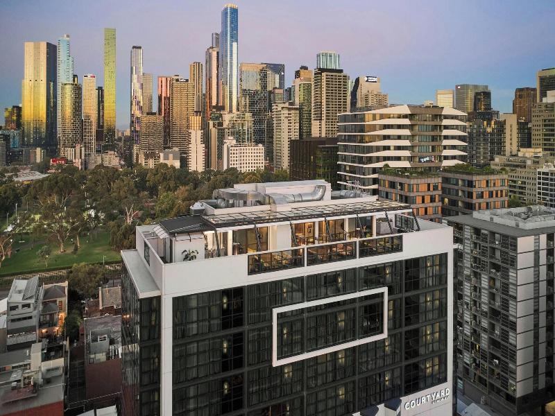 Courtyard By Marriott Melbourne Flagstaff Gardens image