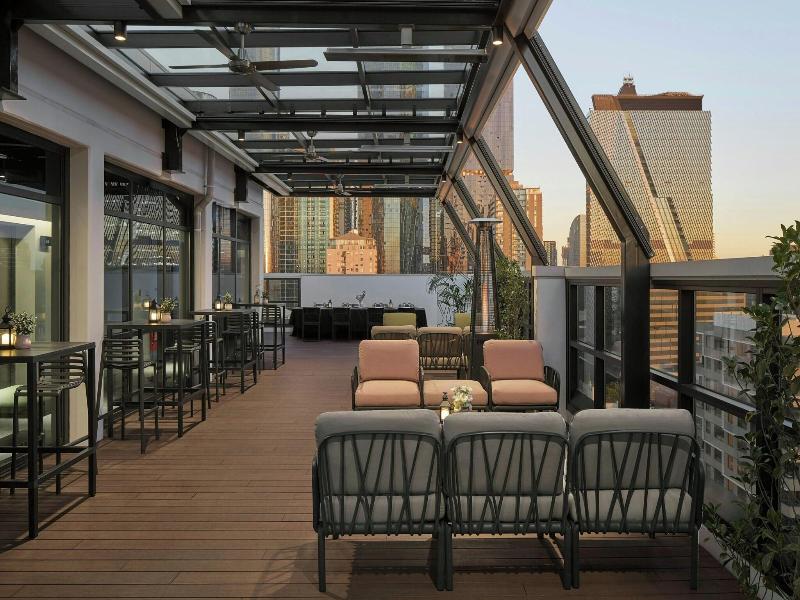 Courtyard By Marriott Melbourne Flagstaff Gardens image
