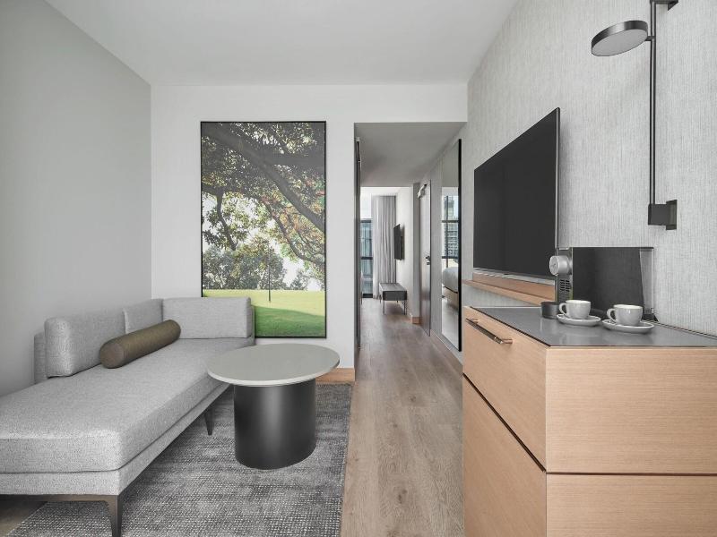 Courtyard By Marriott Melbourne Flagstaff Gardens 5