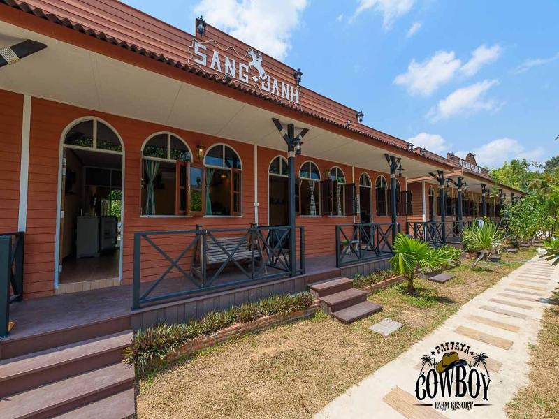 Cowboy Farm Resort Pattaya image