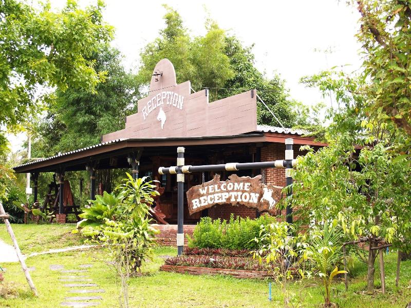 Cowboy Farm Resort Pattaya image