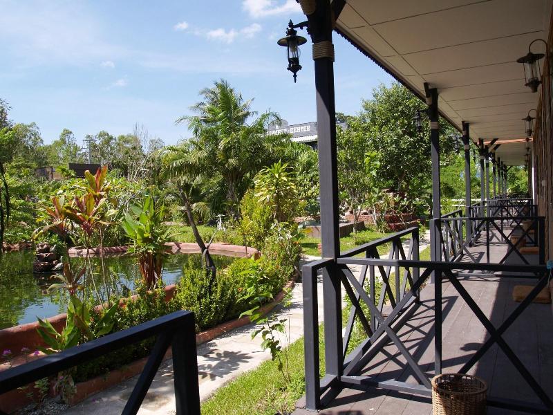 Cowboy Farm Resort Pattaya image
