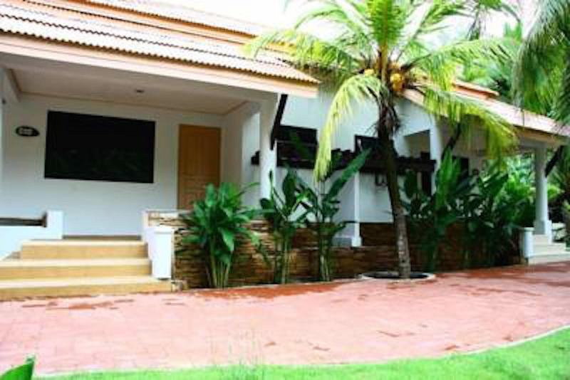 Pakmeng Resort image