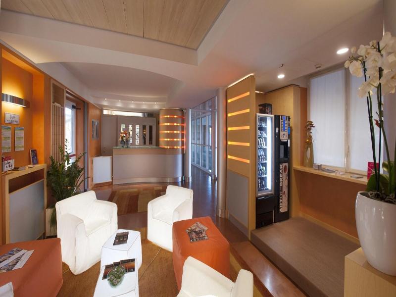 Alba Residence image