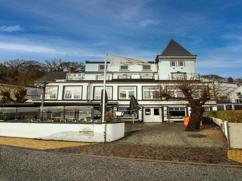 Strandhaus Blankenese image
