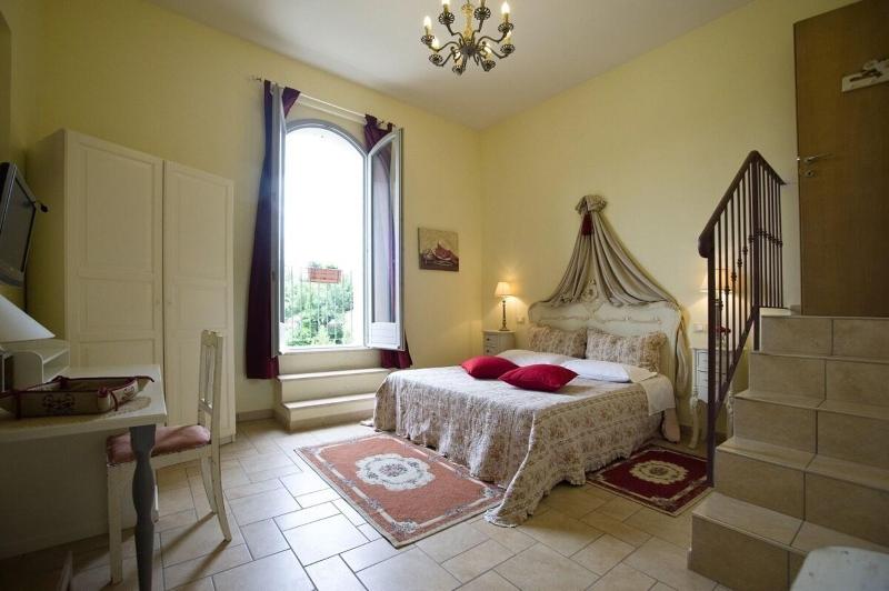 Homelink Poggibonsi image