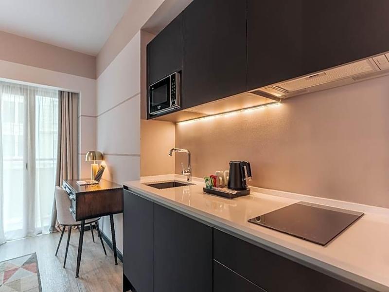 Pestana Lisboa Vintage City Center Suites image
