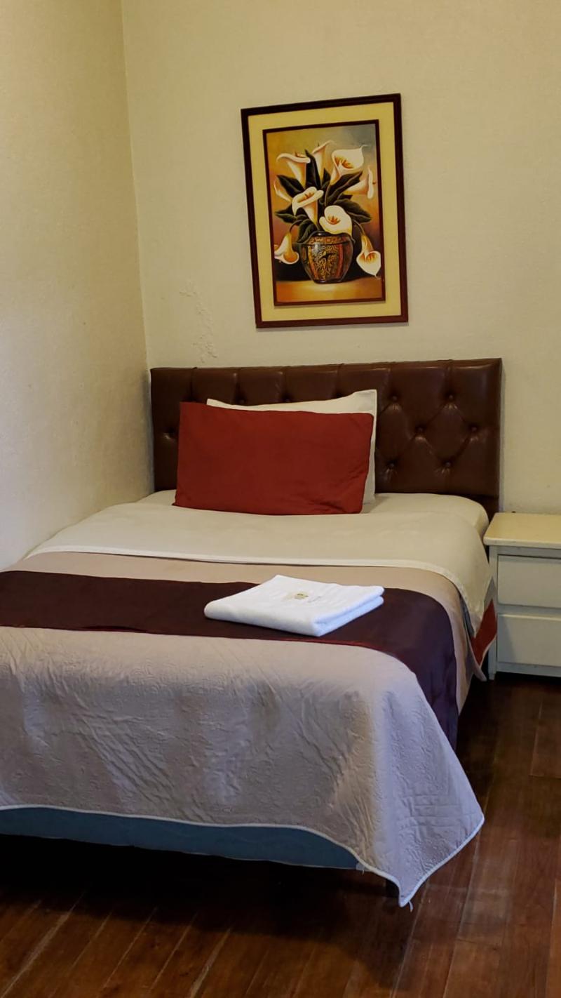 Hostal Bolivar Inn