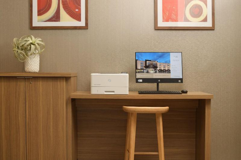 Springhill Suites By Marriott Lindale image