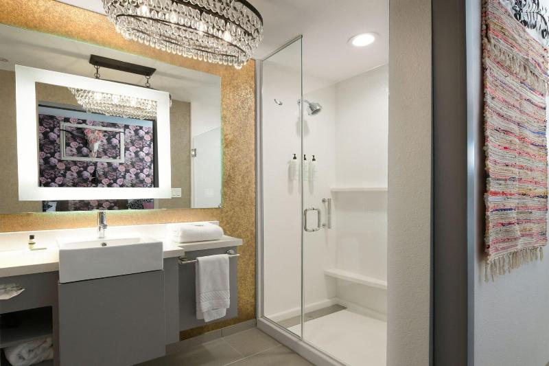 Springhill Suites By Marriott Lindale image