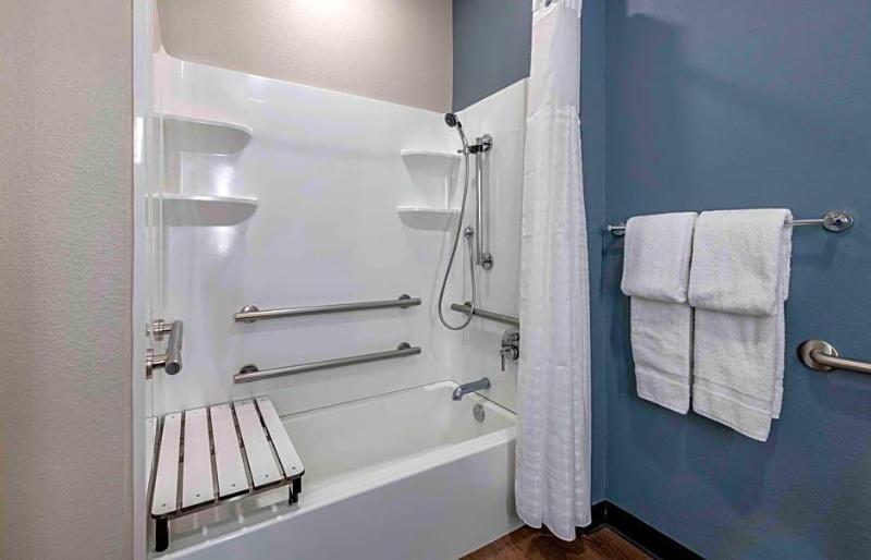 Extended Stay America Premier Suites Tampa Fairgro image