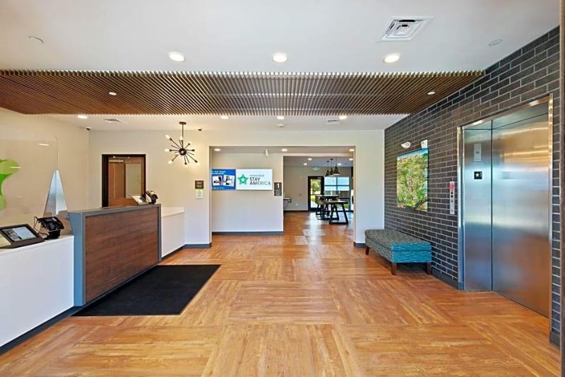 Extended Stay America Premier Suites Tampa Fairgro image