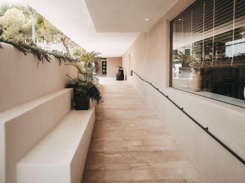Barefoot Hotel Mallorca image