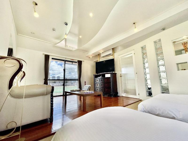 Hotel Tenshi-kan Kumoji image