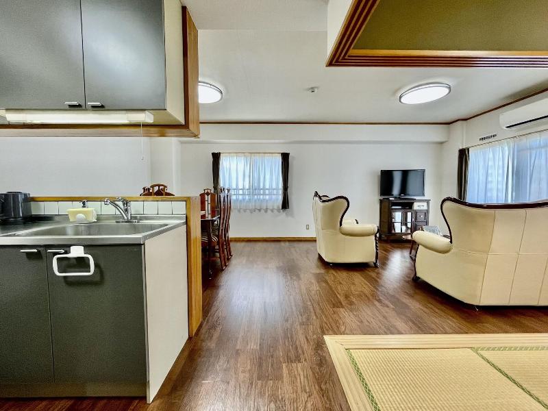 Hotel Tenshi-kan Kumoji image