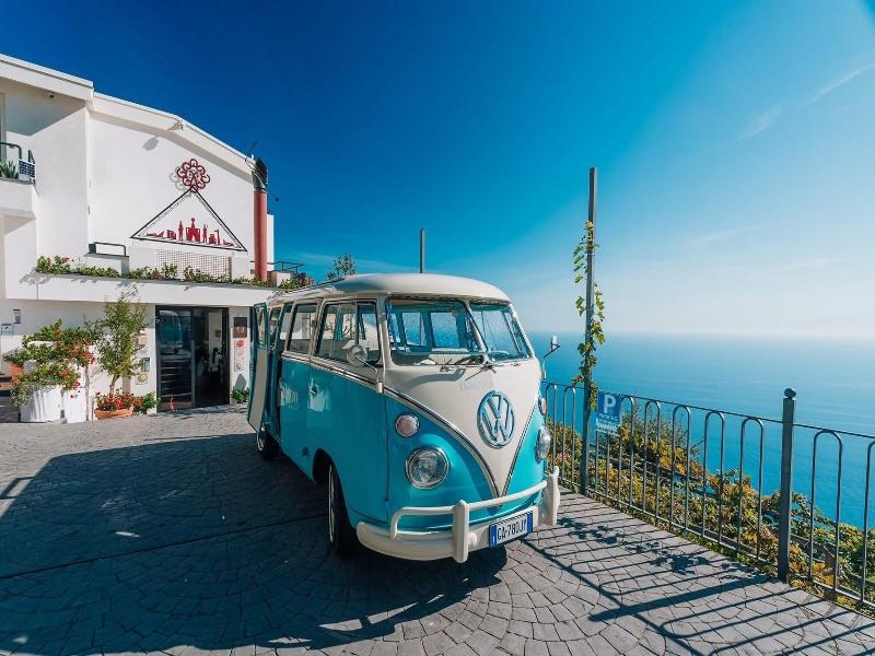 Albergo Dipinto Bacco Furore image