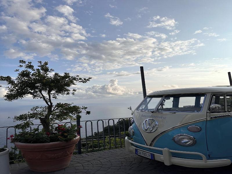 Albergo Dipinto Bacco Furore image