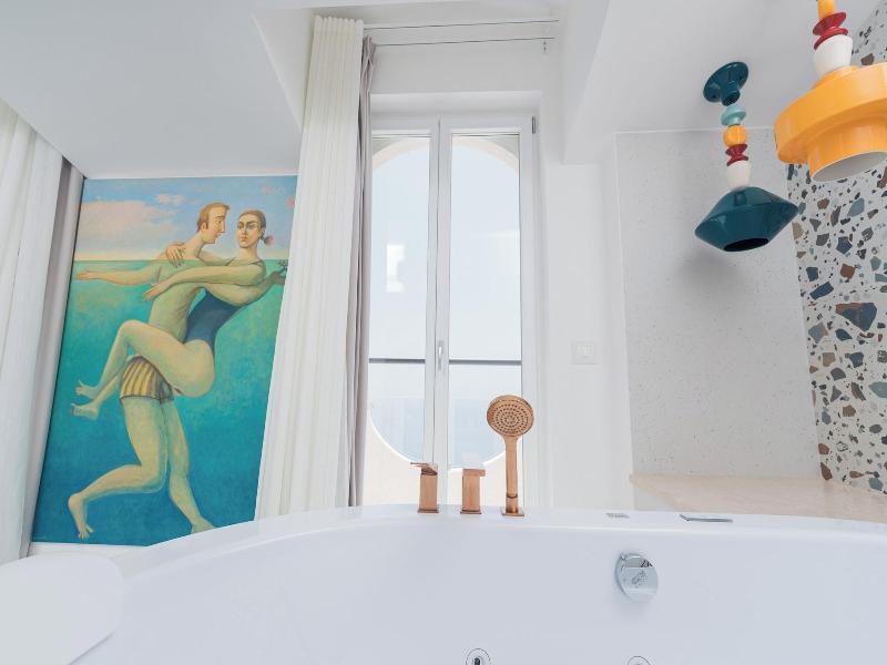 Albergo Dipinto Bacco Furore image